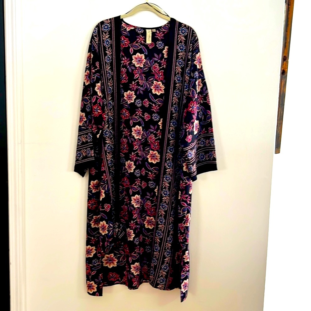 Floral Black Kimono Robe